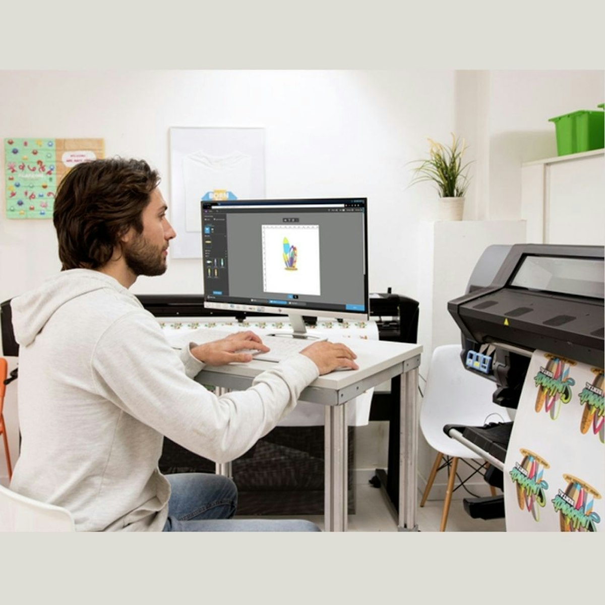 HP Latex 315 Print & Cut Solution - Wide Format Printers - Konica Minolta